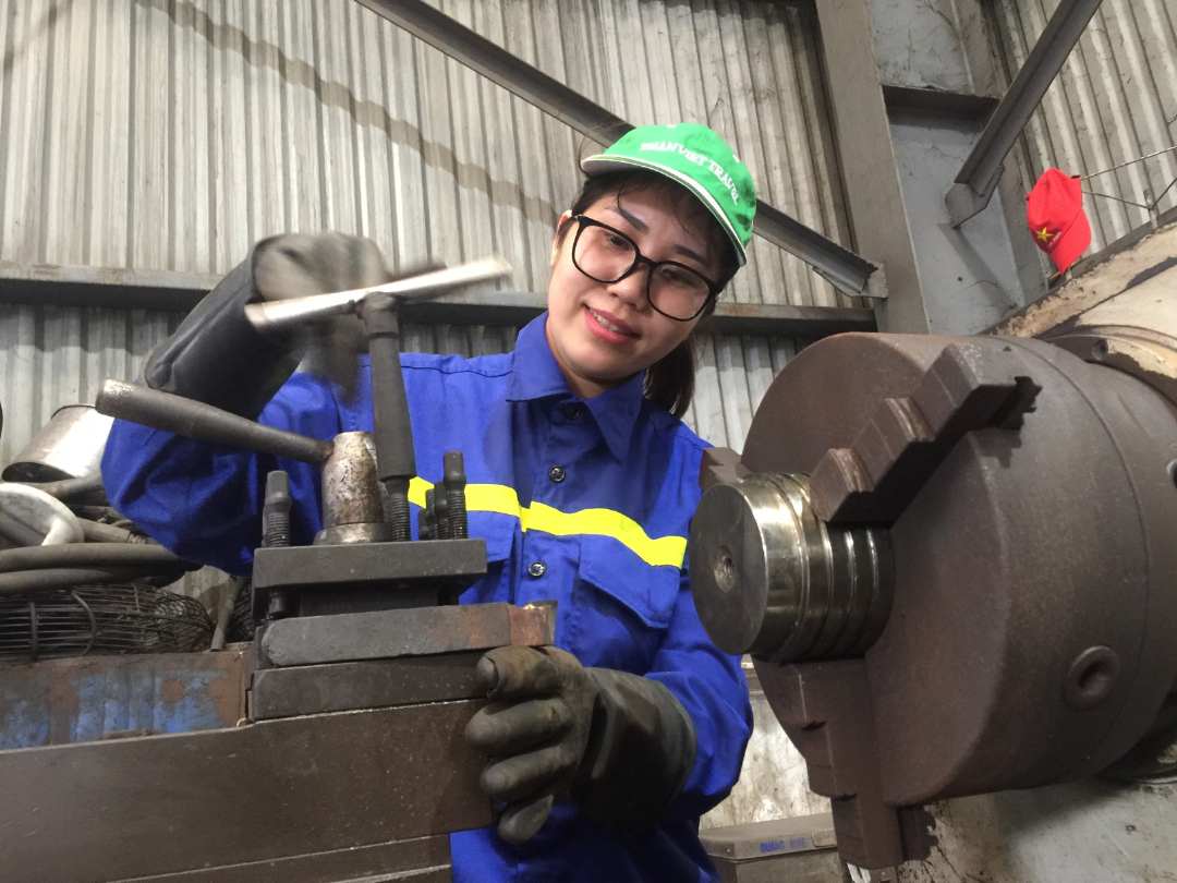 Tuyển Nhân Cơ Khí Viên Đi Làm Ngay